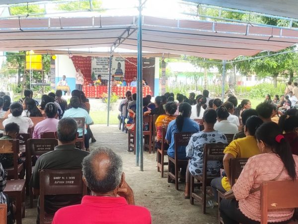 Pembagian Rapor, Natal Bersama, dan Perpisahan Guru SMPN 1 dan SMPN 3 Wulla Waijelu